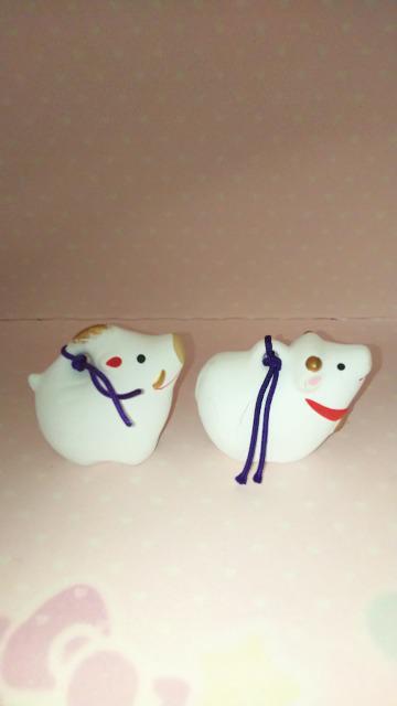 干支ミニ土鈴2個セット亥年猪、丑年牛高さ約6cm前後 < インテリア/ライフ 干支ミニ土鈴2個セット亥年猪、丑年牛高さ約6cm前後 < インテリア/ライフの