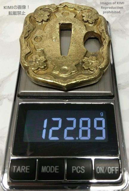 九八式軍刀の鍔 真鍮製 桜 九八式軍刀 B Gunto Tsuba 軍装美術 98式軍刀 旧日本軍 Type 98 miliのつば < インテリア/ライフ  九八式軍刀の鍔 真鍮製 桜 九八式軍刀 B Gunto Tsuba 軍装美術 98式軍刀 旧日本軍 Type 98 miliのつば < インテリア/ライフの