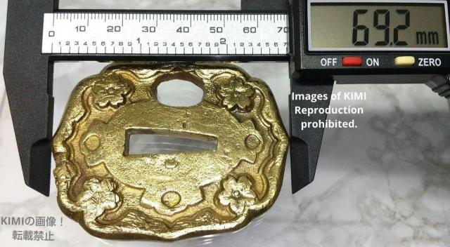 九八式軍刀の鍔 真鍮製 桜 九八式軍刀 B Gunto Tsuba 軍装美術 98式軍刀 旧日本軍 Type 98 miliのつば < インテリア/ライフ  九八式軍刀の鍔 真鍮製 桜 九八式軍刀 B Gunto Tsuba 軍装美術 98式軍刀 旧日本軍 Type 98 miliのつば < インテリア/ライフの