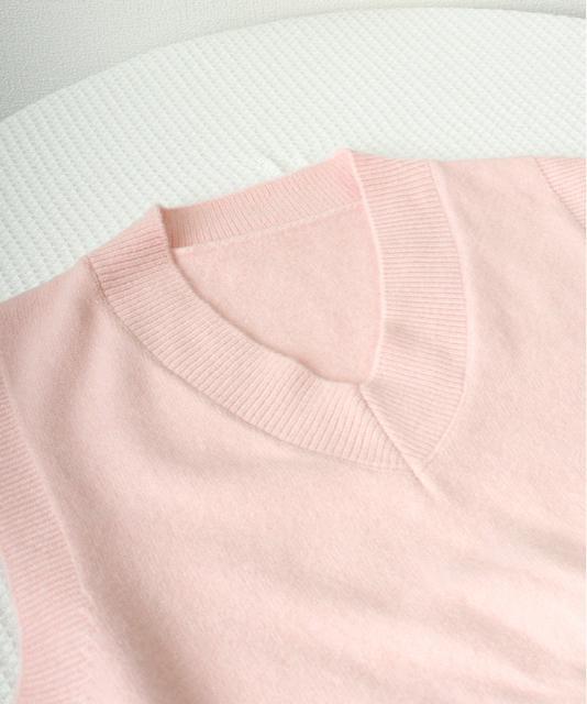 送料無料 新品 ニットベスト Vネック 重ね着 春秋冬 < 女性ファッション  送料無料 新品 ニットベスト Vネック 重ね着 春秋冬 < 女性ファッションの