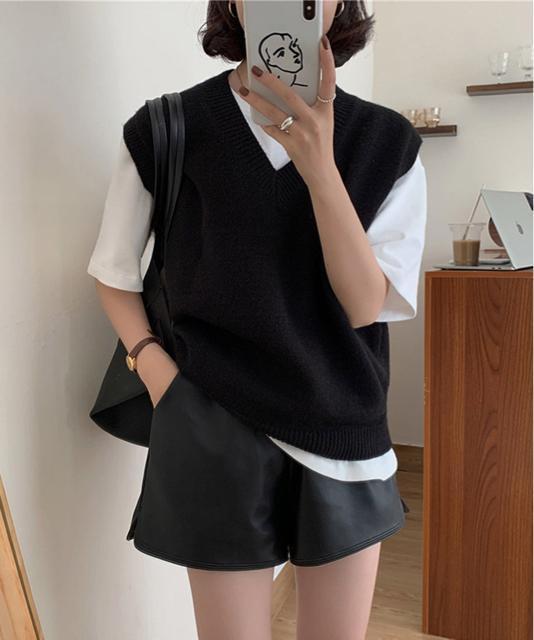 送料無料 新品 ニットベスト Vネック 重ね着 春秋冬 < 女性ファッション  送料無料 新品 ニットベスト Vネック 重ね着 春秋冬 < 女性ファッションの