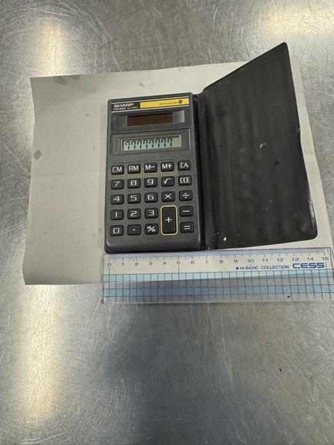 SHARP 8桁 ソーラー 電卓 ELSI MATE EL-T840 !。 < インテリア/ライフ  SHARP 8桁 ソーラー 電卓 ELSI MATE EL-T840 !。 < インテリア/ライフの