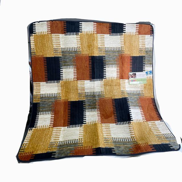 アクセントラグ2帖☆180×180cm☆しっとりなめらか上質な肌触り < インテリア/ライフ アクセントラグ2帖☆180×180cm☆しっとりなめらか上質な肌触り < インテリア/ライフの