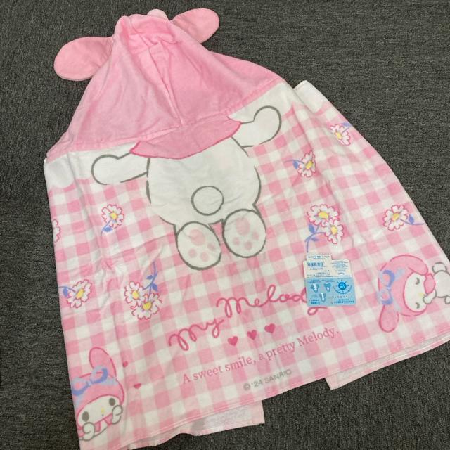 即決 新品 タグ付き サンリオ 3way フード付きタオル UVケア < インテリア/ライフ 即決 新品 タグ付き サンリオ 3way フード付きタオル UVケア < インテリア/ライフの