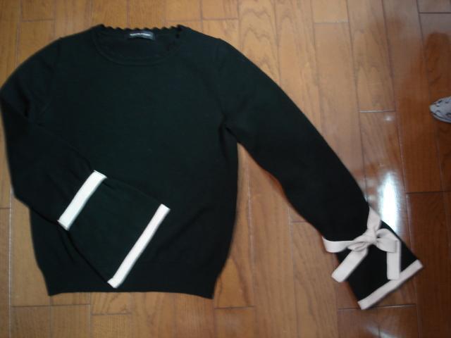 ★クイーンズコート 袖リボンデザインニット★着用2・3度!超激安! < ブランド ★クイーンズコート 袖リボンデザインニット★着用2・3度!超激安! < ブランドの