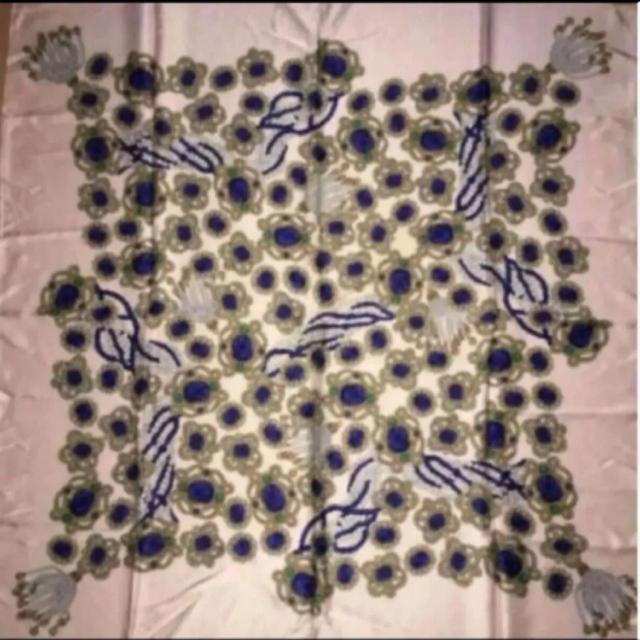 CHANEL シャネル シルクスカーフ 桜ピンク ジュエリー柄 シルク 宝石柄 < ブランド CHANEL シャネル シルクスカーフ 桜ピンク ジュエリー柄 シルク 宝石柄 < ブランドの