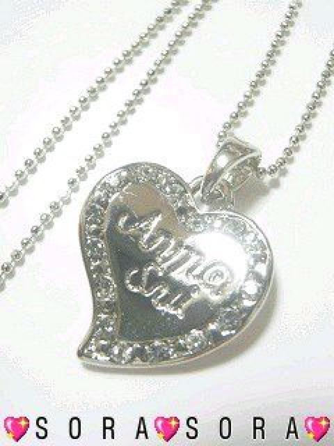 【プラチナ】プレートハートネックレス 箱付 < 女性アクセサリー/時計 【プラチナ】プレートハートネックレス 箱付 < 女性アクセサリー/時計の
