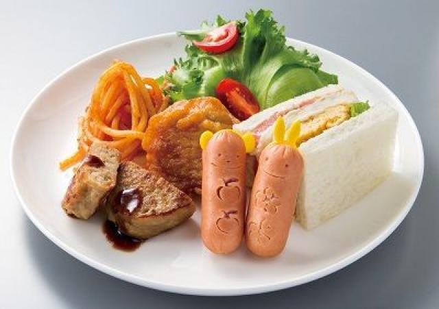 《New》ミッフィー★ウィンナーが変身・ギュッと押す*ウィンナーカッター(顔型ピック付) < インテリア/ライフ 《New》ミッフィー★ウィンナーが変身・ギュッと押す*ウィンナーカッター(顔型ピック付) < インテリア/ライフの