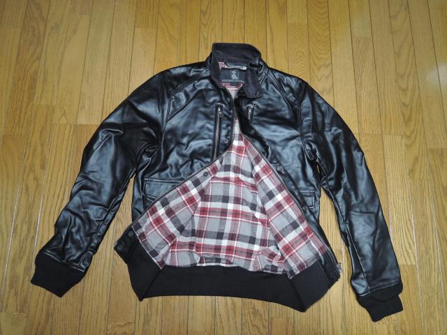 美中古 HYSTERIC GLAMOUR ヒステリックグラマー レザー調 コーティング ジャケット S 黒 裏地チェック柄 革 < ブランド  美中古 HYSTERIC GLAMOUR ヒステリックグラマー レザー調 コーティング ジャケット S 黒 裏地チェック柄 革 < ブランドの