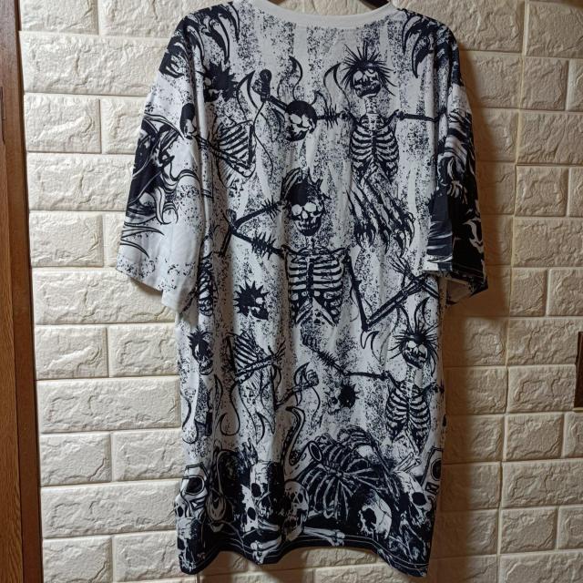 ROMWE★新品★男女兼用スケルトンフルプリント半袖T/L < 男性ファッション  ROMWE★新品★男女兼用スケルトンフルプリント半袖T/L < 男性ファッションの