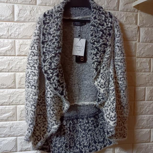 真里子の詩★新品★レオパ柄アシメシャギーボレロ < 女性ファッション  真里子の詩★新品★レオパ柄アシメシャギーボレロ  < 女性ファッションの