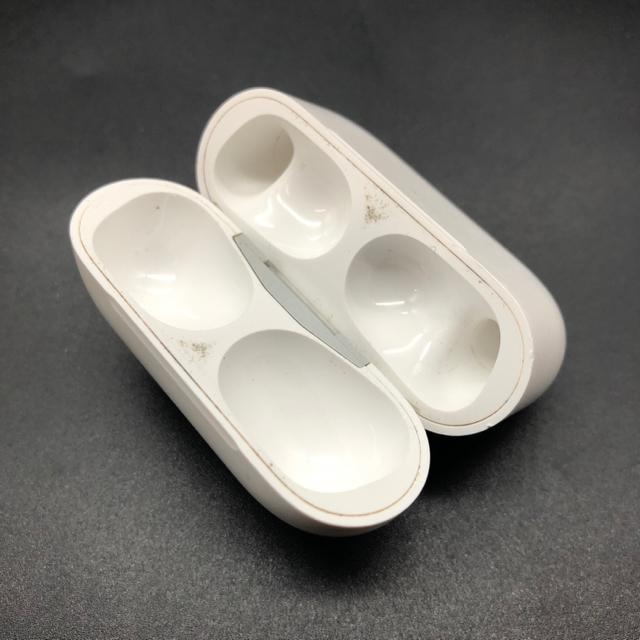  Apple Abv AirPods Pro [dP[X̂ A2190  Ɠd/AV 