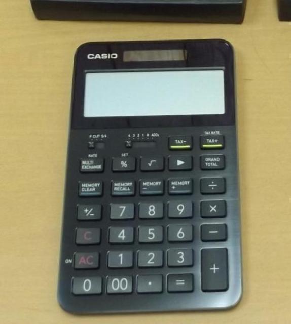 カシオプレミアム電卓 CALCULATOR S100 < インテリア/ライフ カシオプレミアム電卓 CALCULATOR S100 < インテリア/ライフの