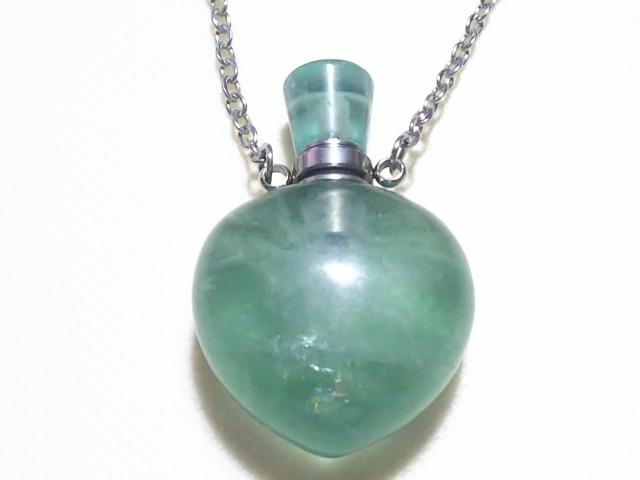天然石★グリーンフローライト 香水瓶 ペンダント < 女性アクセサリー/時計 天然石★グリーンフローライト 香水瓶 ペンダント < 女性アクセサリー/時計の