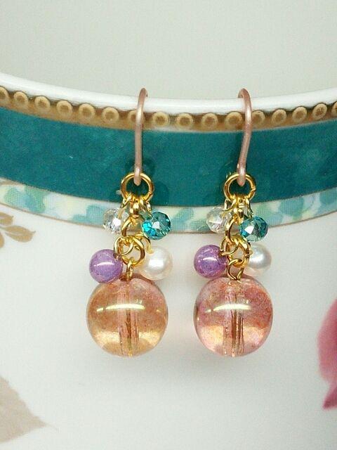 ルージュラウンド淡水パールパープルエメラルドスワロ樹脂フック < 女性アクセサリー/時計  ルージュラウンド淡水パールパープルエメラルドスワロ樹脂フック  < 女性アクセサリー/時計の