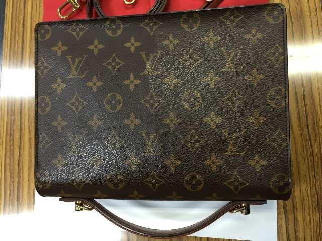 正規 ルイヴィトン 2WAYセカンドバッグ モンソー 極上品 LV < ブランド  正規 ルイヴィトン 2WAYセカンドバッグ モンソー 極上品 LV < ブランドの