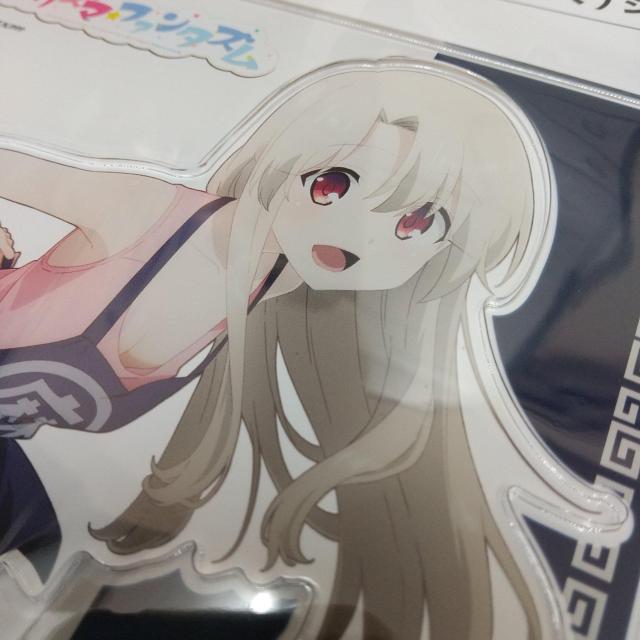 送料無料!Fate プリズマ☆ファンタズム イリヤ 麻婆エプロンVer. アクリルスタンド < アニメ/コミック/キャラクター  送料無料!Fate プリズマ☆ファンタズム イリヤ 麻婆エプロンVer. アクリルスタンド < アニメ/コミック/キャラクターの