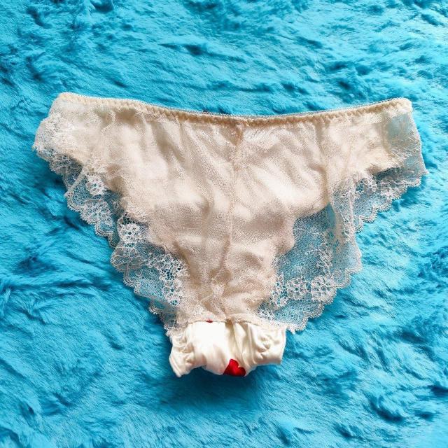 激エロカワッ。。。ツルツルサテンハート柄&バック総レースパンティー。。。ホワイト。。。ショーツ。。。ロリ姫ちゃん仕様。。。。。ま < 女性ファッション  激エロカワッ。。。ツルツルサテンハート柄&バック総レースパンティー。。。ホワイト。。。ショーツ。。。ロリ姫ちゃん仕様。。。。。ま < 女性ファッションの