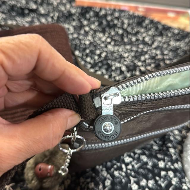 感謝を込めて★KIPLINGショルダーバック★ナチュラル系セットアップ★1000円スタート < ブランド 感謝を込めて★KIPLINGショルダーバック★ナチュラル系セットアップ★1000円スタート < ブランドの