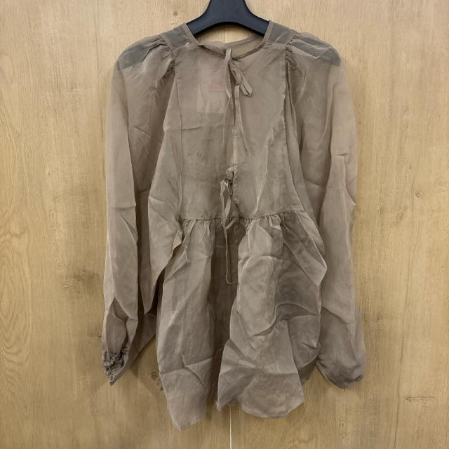 ���� �V�i �^�O�t�� ���܂ނ� Helm �V�A�[���{���u���E�X �� �u�����h�� 