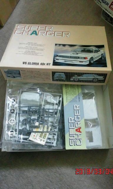 激レア!1/24スケール スーパーチャージャーNo.4 V6 グロリア 4Dr HT < ホビー  激レア!1/24スケール スーパーチャージャーNo.4 V6 グロリア 4Dr HT  < ホビーの