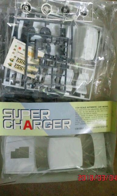 激レア!1/24スケール スーパーチャージャーNo.4 V6 グロリア 4Dr HT < ホビー  激レア!1/24スケール スーパーチャージャーNo.4 V6 グロリア 4Dr HT < ホビーの