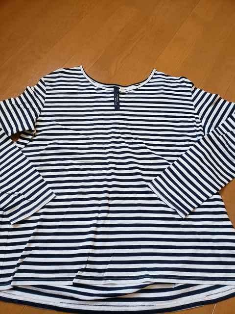 ☆新品同様☆クロロシスター☆ボーダー長袖カットソー☆36 < 女性ファッション  ☆新品同様☆クロロシスター☆ボーダー長袖カットソー☆36  < 女性ファッションの