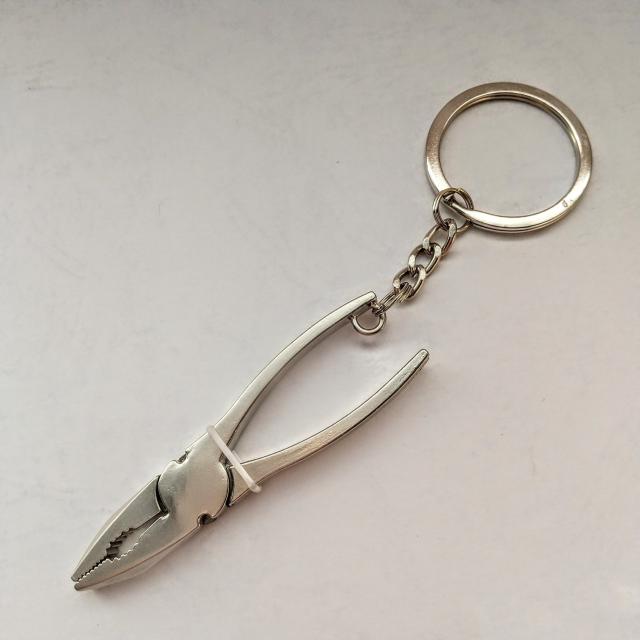 KeyHolder pliers Pliers  < 男性ファッション  KeyHolder pliers Pliers  < 男性ファッションの