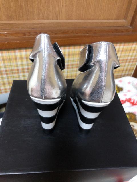 新品未使用 MURUA パンプス < ブランド  新品未使用 MURUA パンプス < ブランドの