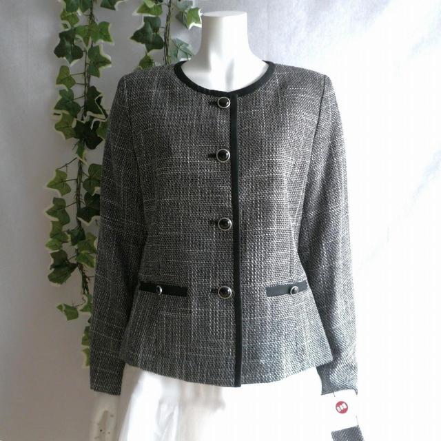 新品 a018 9号 日本製 高級 ラメ入り ツイード ジャケット 黒系 レディース ノーカラー 上質 上品 < 女性ファッション 新品 a018 9号 日本製 高級 ラメ入り ツイード ジャケット 黒系 レディース ノーカラー 上質 上品 < 女性ファッションの