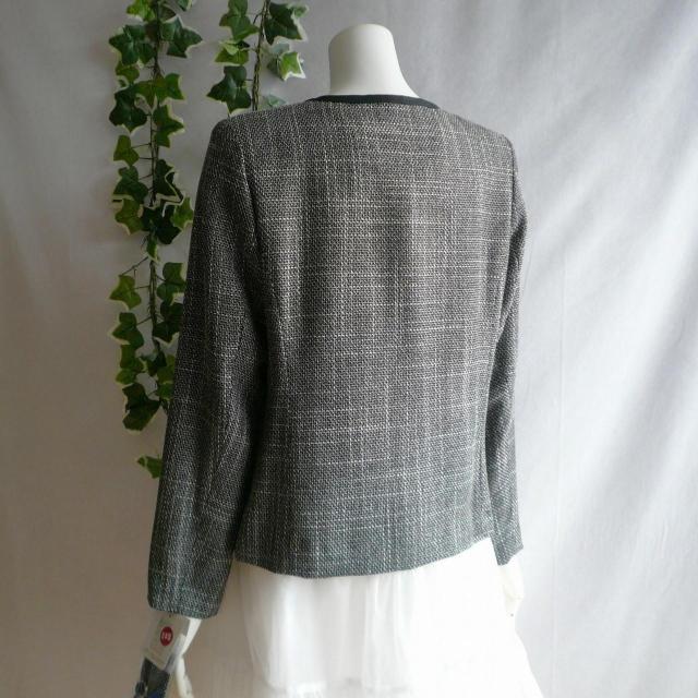 新品 a018 9号 日本製 高級 ラメ入り ツイード ジャケット 黒系 レディース ノーカラー 上質 上品 < 女性ファッション 新品 a018 9号 日本製 高級 ラメ入り ツイード ジャケット 黒系 レディース ノーカラー 上質 上品 < 女性ファッションの