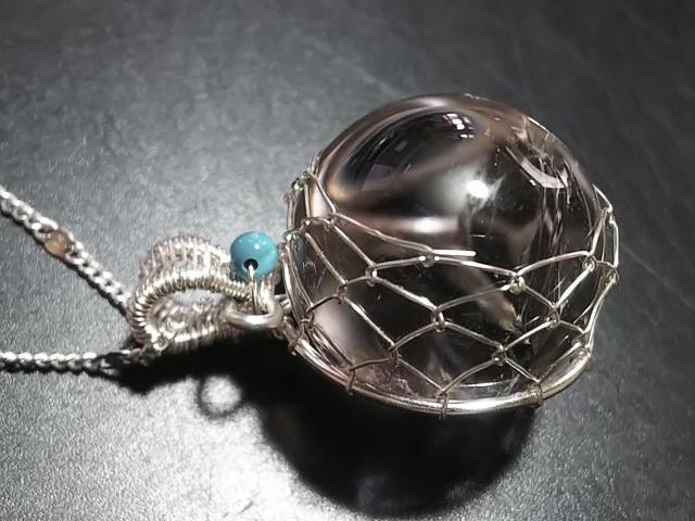 天然石★ヒマラヤ水晶(虹入り)18mm ペンダント < 女性アクセサリー/時計 天然石★ヒマラヤ水晶(虹入り)18mm ペンダント < 女性アクセサリー/時計の