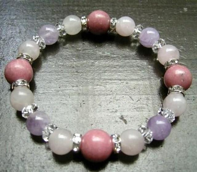 ロードナイトxローズクォーツxラベンダーアメジスト < 女性アクセサリー/時計 ロードナイトxローズクォーツxラベンダーアメジスト < 女性アクセサリー/時計の