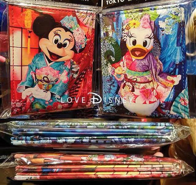 送料無料●限定コラボ●蜷川実花×Disneyディズニー●折りたたみミラー 鏡 手鏡●ディジー●フラワー花●青ブルー < アニメ/コミック/キャラクター  送料無料●限定コラボ●蜷川実花×Disneyディズニー●折りたたみミラー 鏡 手鏡●ディジー●フラワー花●青ブルー < アニメ/コミック/キャラクターの