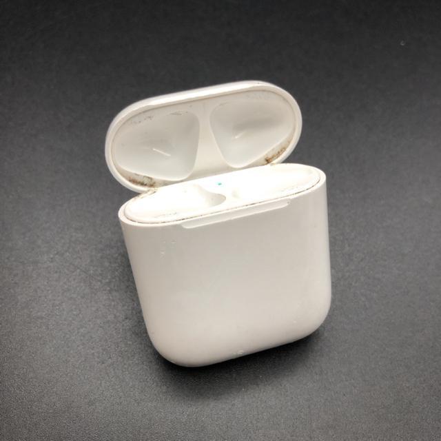 即決 純正 Apple アップル AirPods 充電ケース A1602 < 家電/AV  即決 純正 Apple アップル AirPods 充電ケース A1602 < 家電/AVの