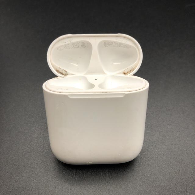 即決 純正 Apple アップル AirPods 充電ケース A1602 < 家電/AV  即決 純正 Apple アップル AirPods 充電ケース A1602 < 家電/AVの