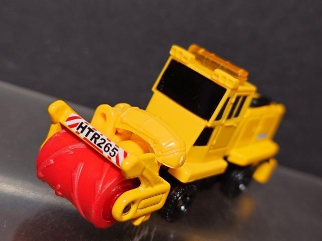 ★赤箱トミカ47★日本除雪機製作所ロータリ除雪車HTR265★ < ホビー  ★赤箱トミカ47★日本除雪機製作所ロータリ除雪車HTR265★ < ホビーの