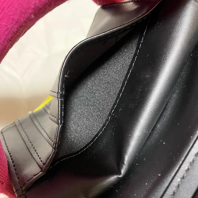 【OP / オーシャンパシフィック】 かわいいパッチ付き 二つ折り財布 イエロー < ブランド 【OP / オーシャンパシフィック】 かわいいパッチ付き 二つ折り財布 イエロー < ブランドの