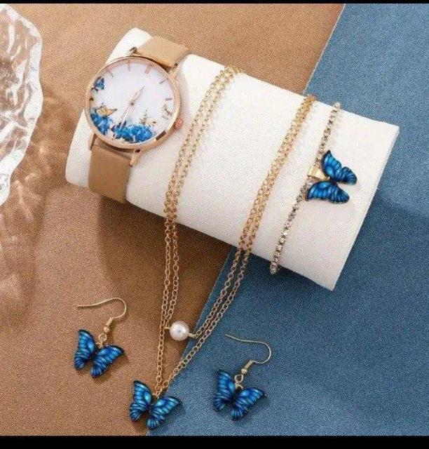 新品 腕時計 ブレスレット ネックレス ピアス 4点セット アクセサリーセットアナログ時計 白 ギフト プレゼント クリスマス < 女性アクセサリー/時計 新品 腕時計 ブレスレット ネックレス ピアス 4点セット アクセサリーセットアナログ時計 白 ギフト プレゼント クリスマス < 女性アクセサリー/時計の