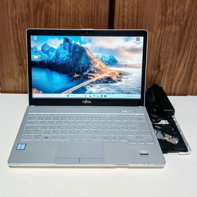 �m�[�gPC LIFEBOOK Corei5 ������8GB SSD256GB Web�J���� DVD Windows11 Office �� PC�{��/���Ӌ@��� 