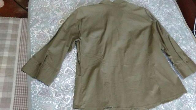 値下げ★大きいサイズ★カーキ七分袖スキッパーシャツ★17号★3L ★ユーズド < 女性ファッション  値下げ★大きいサイズ★カーキ七分袖スキッパーシャツ★17号★3L ★ユーズド < 女性ファッションの