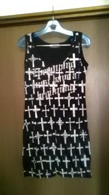 21*新品*クロス柄ワンピース < 女性ファッション  21*新品*クロス柄ワンピース  < 女性ファッションの