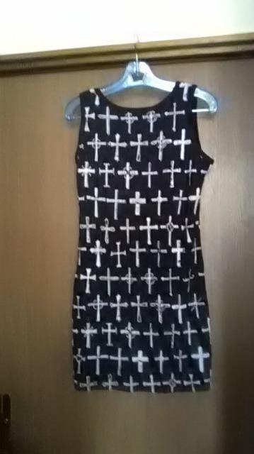 21*新品*クロス柄ワンピース < 女性ファッション  21*新品*クロス柄ワンピース < 女性ファッションの
