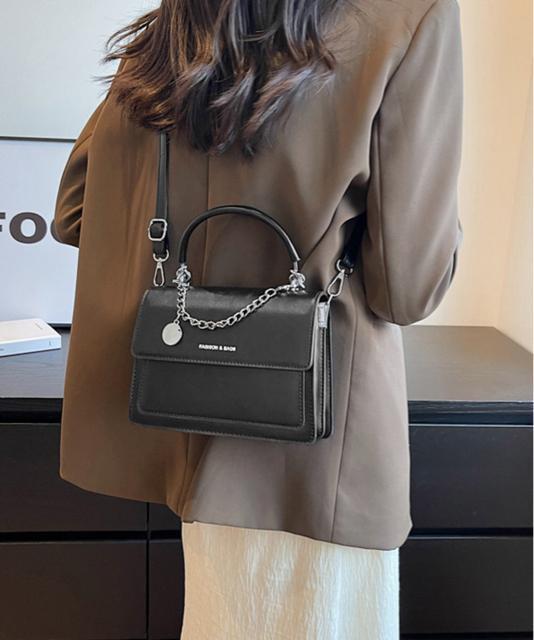 送料無料 新品 ショルダーバッグ斜めがけ レディース韓国 < 女性ファッション  送料無料 新品 ショルダーバッグ斜めがけ レディース韓国 < 女性ファッションの