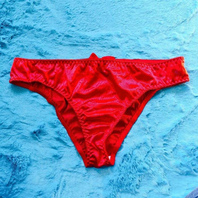 激エロカワッ。。。ツルツルサテンTバックパンティー。。。ショーツ。。。。レッド。。。 < 女性ファッション  激エロカワッ。。。ツルツルサテンTバックパンティー。。。ショーツ。。。。レッド。。。 < 女性ファッションの