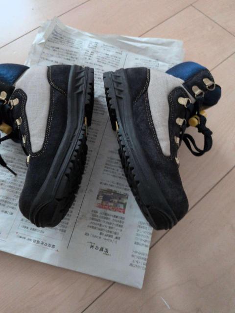 HAWKINS �z�[�L���X GT OUTDOOR FIELD �g���b�L���O�V���[�Y �o�R�C 24.0cm �� �L�b�Y/�x�r�[�� 