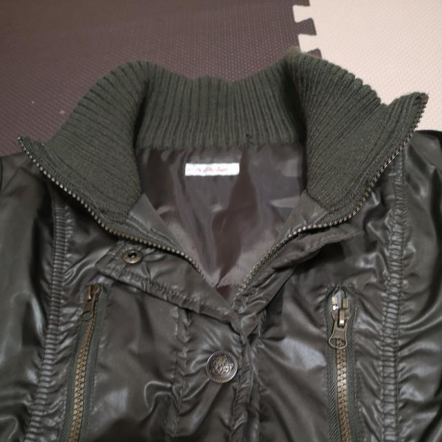 カーキ色ダウンジャケット < 女性ファッション  カーキ色ダウンジャケット < 女性ファッションの