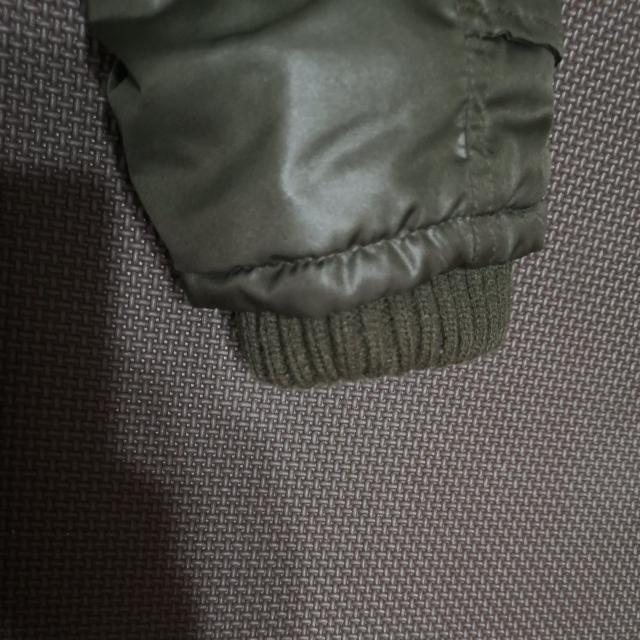 カーキ色ダウンジャケット < 女性ファッション  カーキ色ダウンジャケット < 女性ファッションの