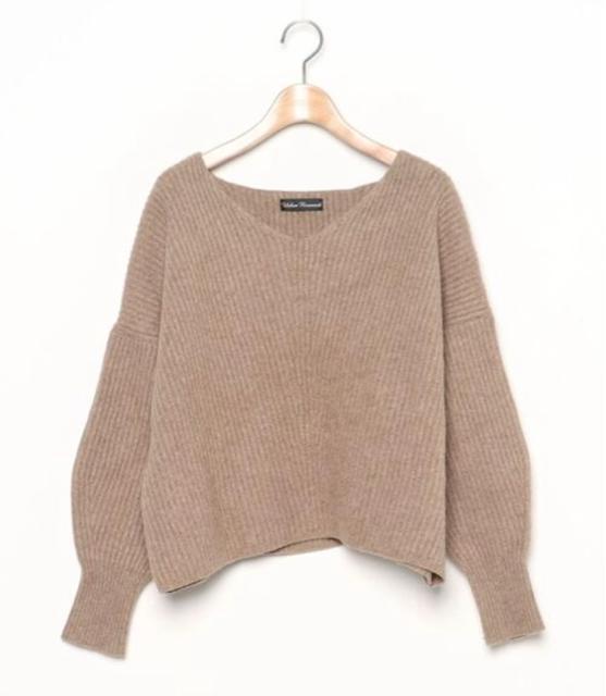 華奢魅せ●ウール コクーンVネックニット●URBAN RESEARCHアーバンリサーチ●F●ベージュ●ドロップショルダー < ブランド  華奢魅せ●ウール コクーンVネックニット●URBAN RESEARCHアーバンリサーチ●F●ベージュ●ドロップショルダー < ブランドの