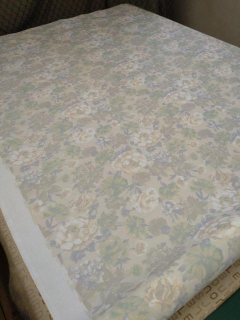 レトロ(BL572)約80cm幅×約4.2m・ポリエステル系花柄プリント < ペット/手芸/園芸 レトロ(BL572)約80cm幅×約4.2m・ポリエステル系花柄プリント < ペット/手芸/園芸の